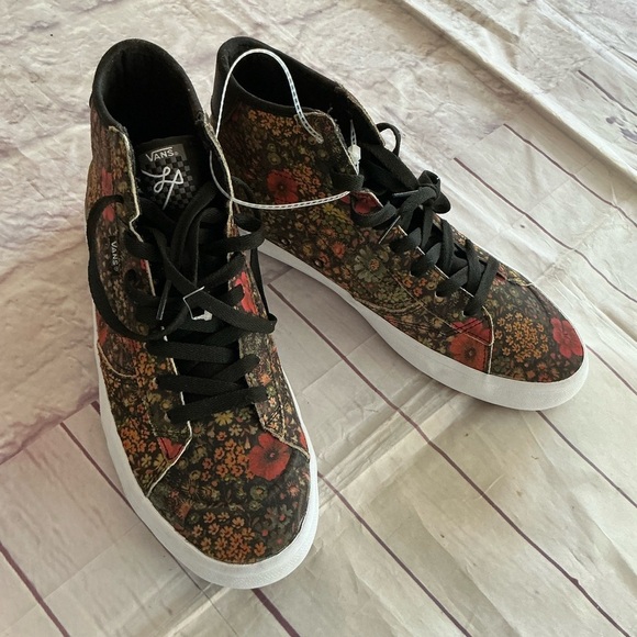 Vans Black and Red Sk8-Hi Sneakers - Picture 6 of 9